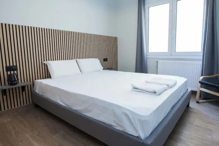 Fresh Modern 1 Bd Apt in Vibrant Patisia