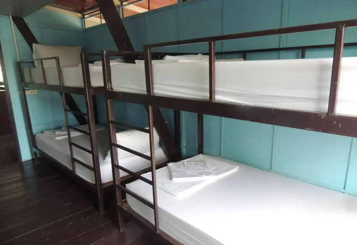 Khao Lak Highway Inn