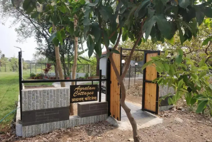 Raghunandan Resort