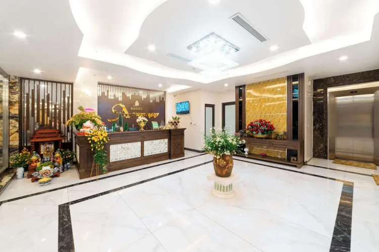 Rosee Hotel & Apartment