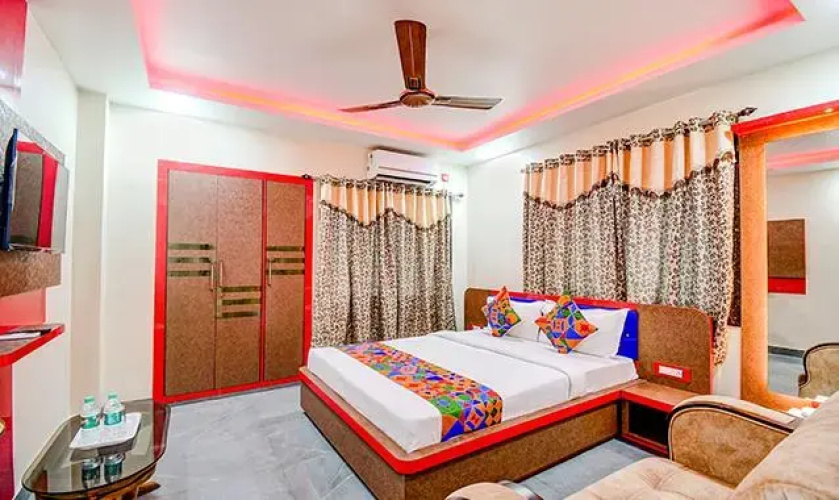 Fabhotel Mega Grand