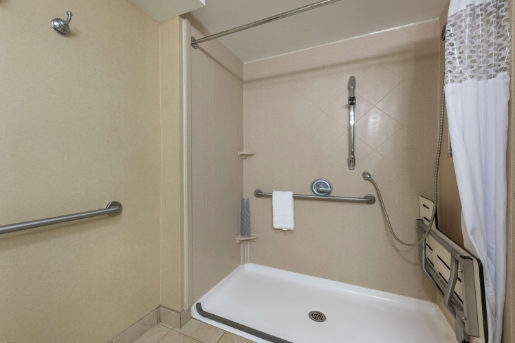 Hampton Inn & Suites by Hilton Moncton photo 10