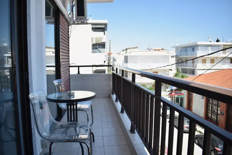 Alkyon Perea Apartments