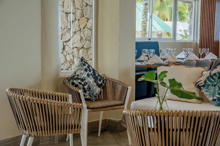 Coral Costa Caribe Beach Resort photo 17