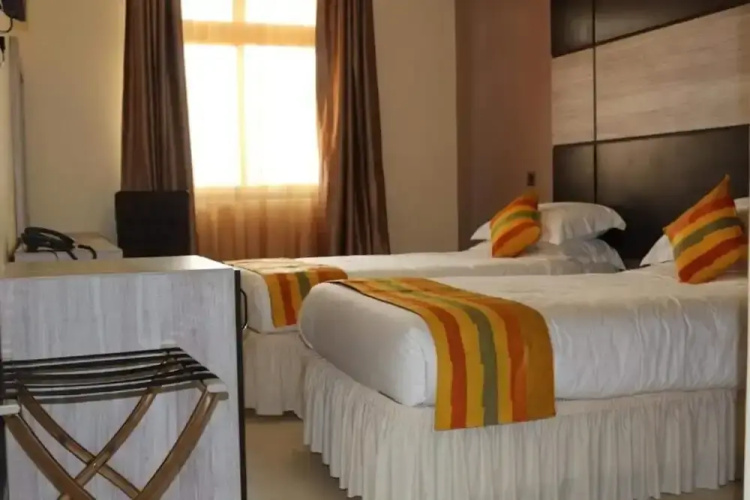 Saala Hotel