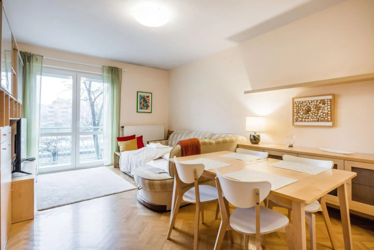 Minded Manor Apartment