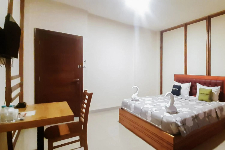 OYO 90428 Remington Hostel