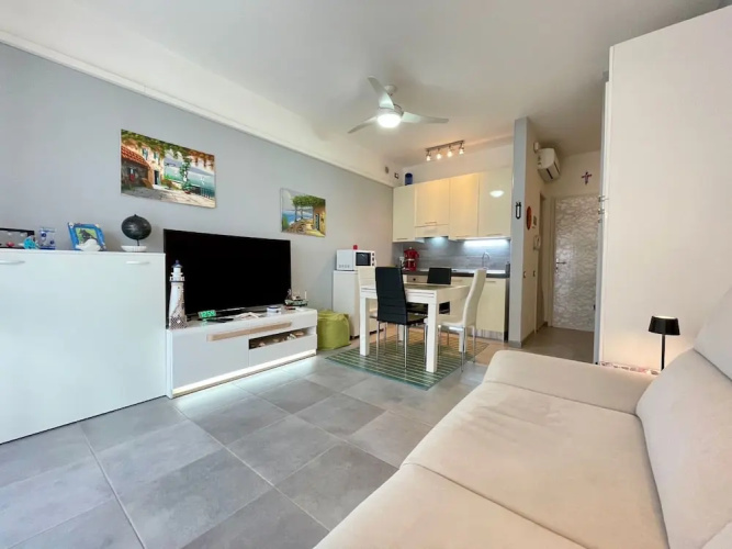 Modern Apartment Close to the Beach