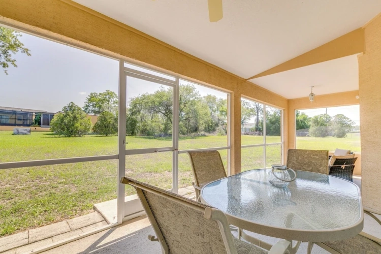 3 Bedrooms Cottage