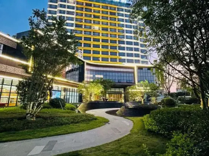 Chongzuo Zuojiang Hermit Hotel