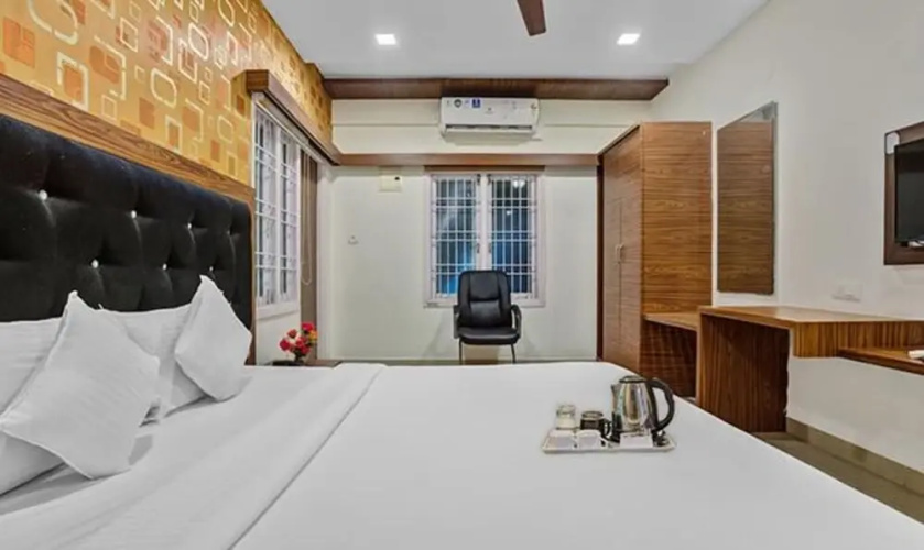 FabHotel Olive Residency Inn