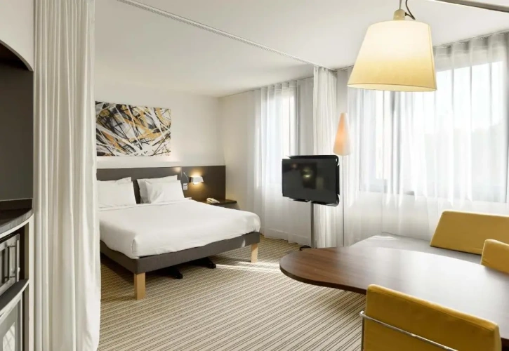 Triple room