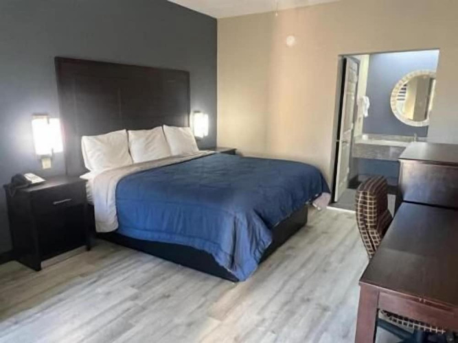 Deluxe Inn York
