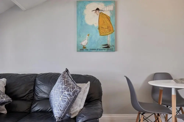 Apartment 4 at Khyber