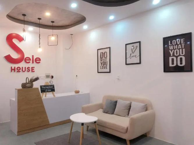 Sele House