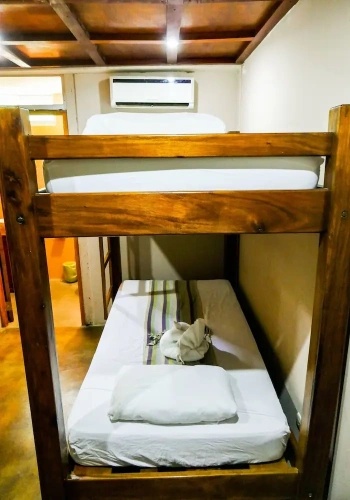 1 Bedroom Comfort Basement room