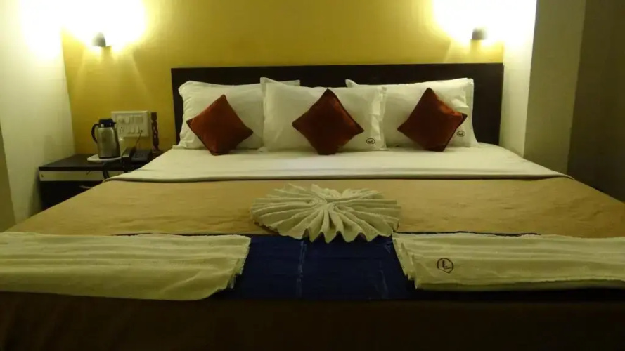 OYO 3845 Hotel LiNear Inn