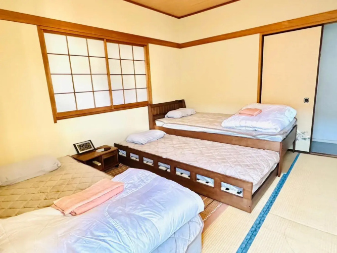 Nono teru Narita