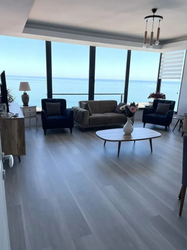 Tsira Suite
