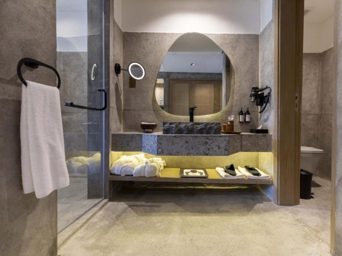 Double Club Suite