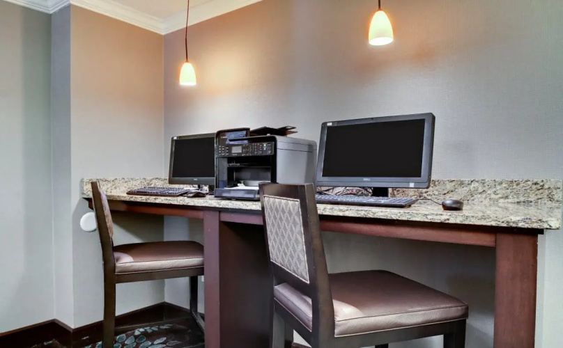 Staybridge Suites Middleton Madison-West by IHG