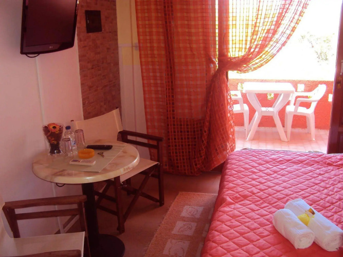 Aliki Beach Hotel