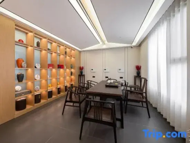 Yi Ting Hotel