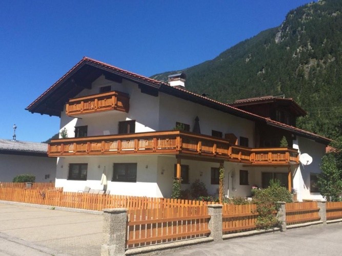 2 Bedrooms Double Apartment