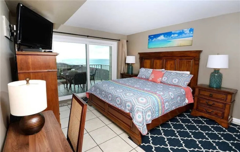 Regency Towers 624 - Three Bedroom Condo