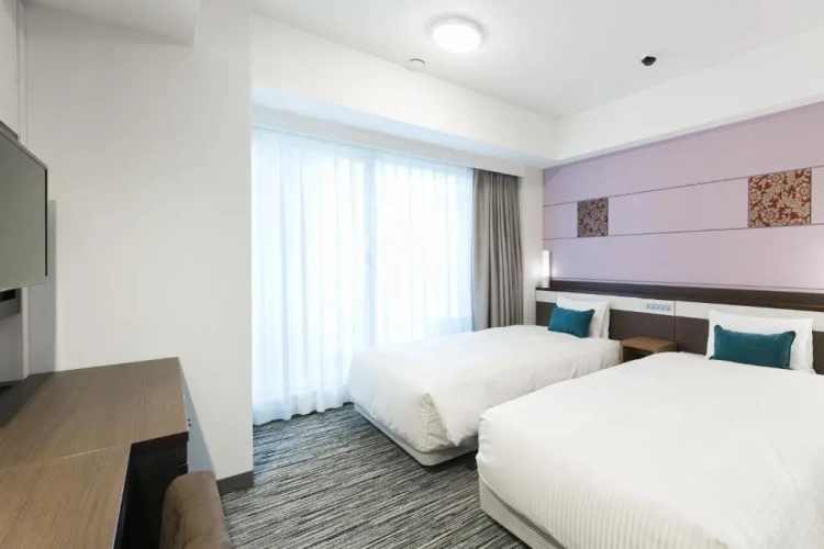 Compact Twin room