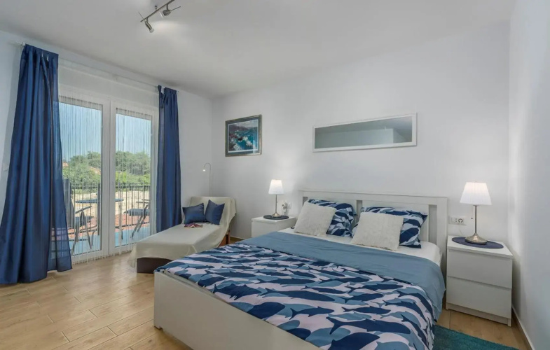 Apartment Complex Jelena