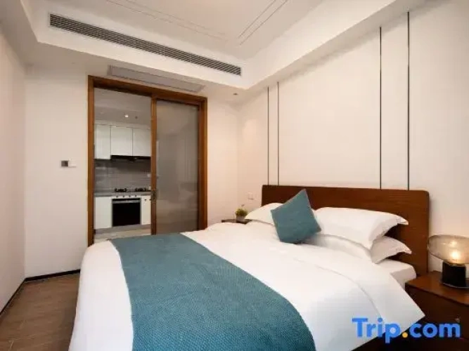 2 Bedrooms Deluxe Suite with balcony and with sea view