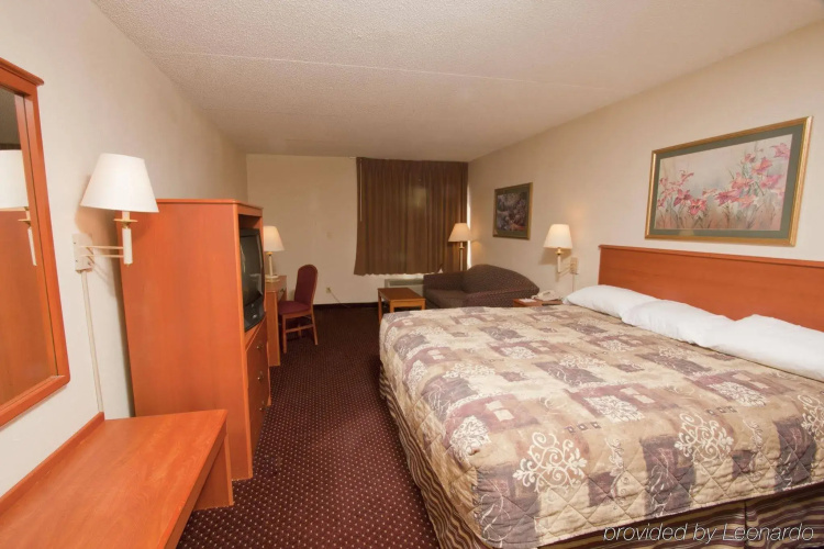 The Garden Inn