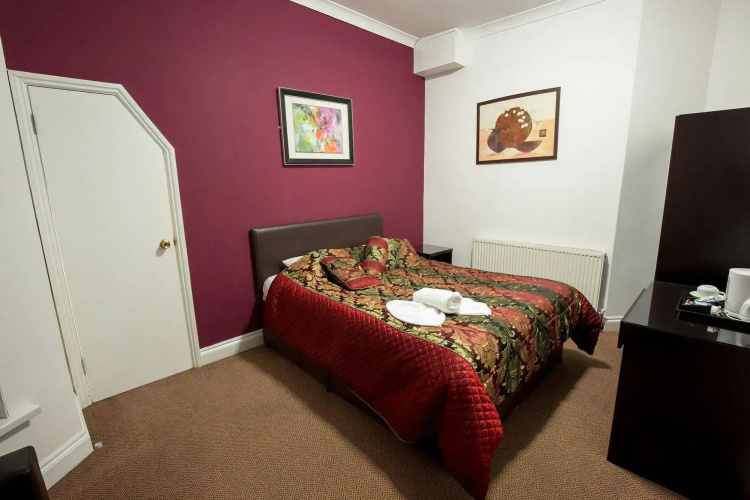 Cranford Hotel