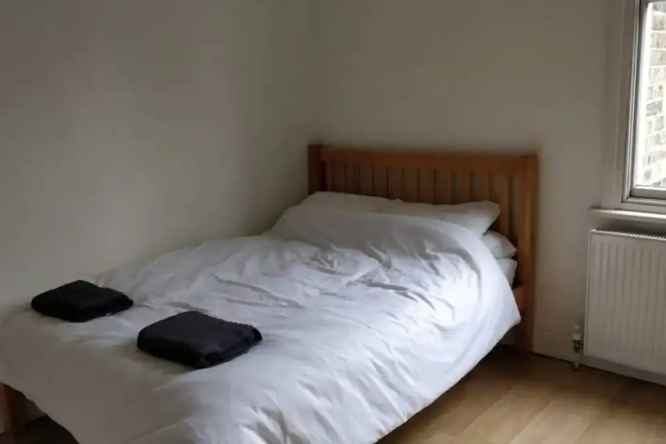 3 Bedroom Apartment Overlooking London Fields