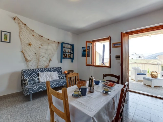 Apartment with balcony