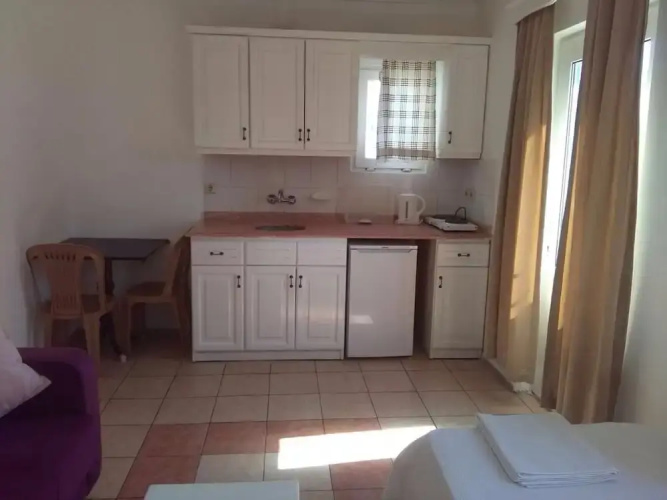 Almina Apart