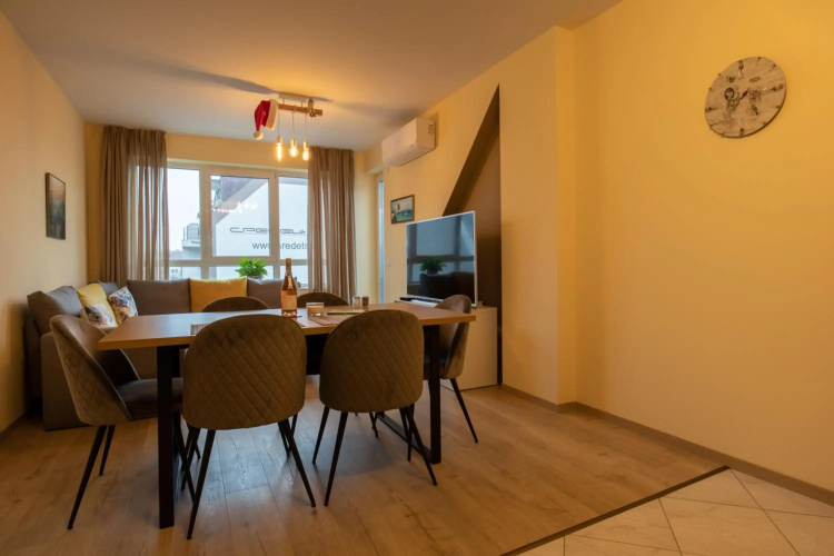 Apartment City View 2