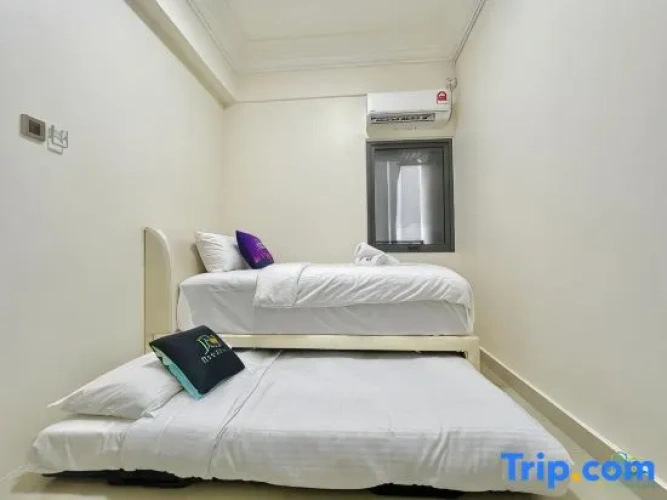 2 Bedrooms Apartment