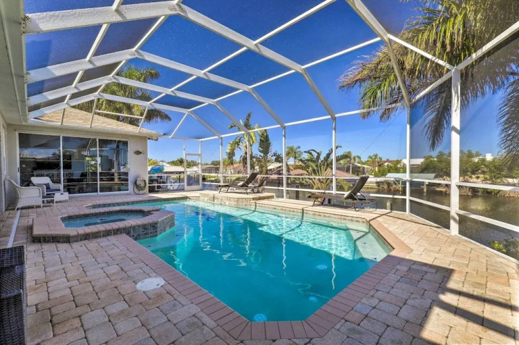Heated Pool/spa & Dock: Apollo Beach Home on Canal