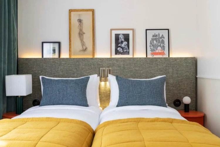 Parisienne Twin Chambre