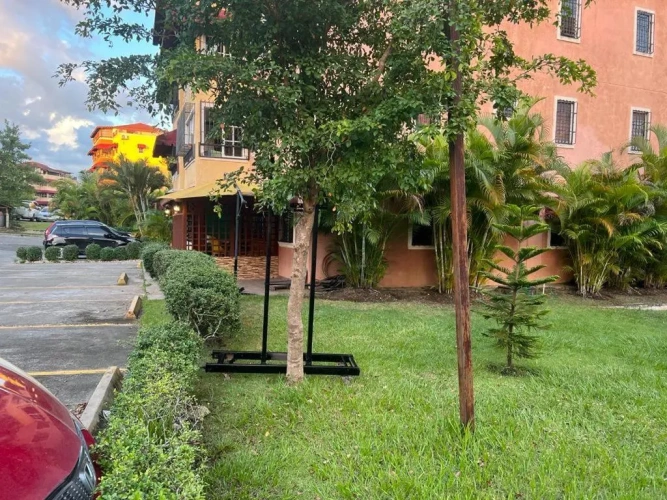 3 Bedrooms Apartment