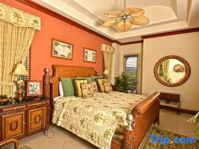 3 Bedrooms Apartment