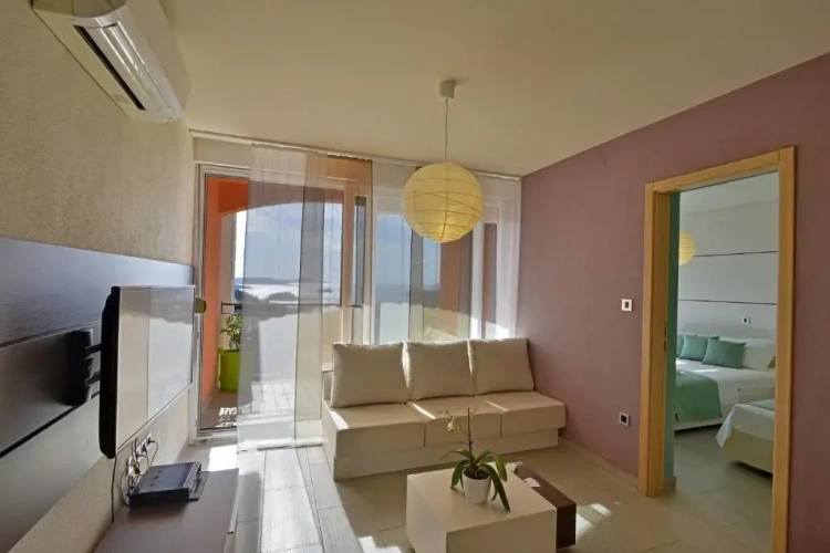 1 Bedroom Apartment with balcony and with sea view