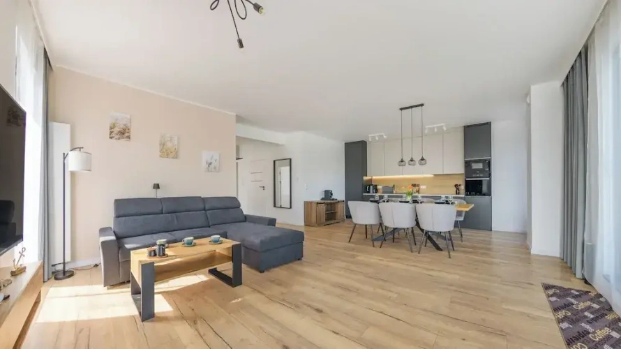 Apartment with river view