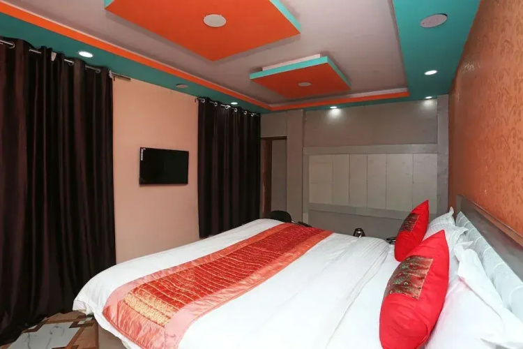 Anvi Hotels