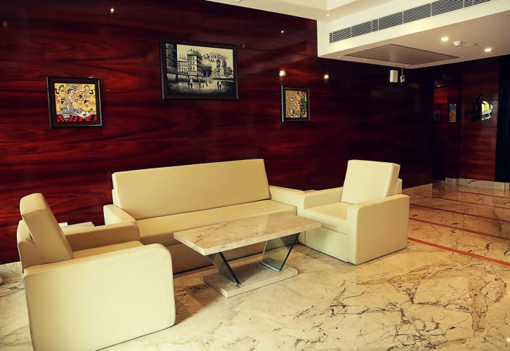 Hotel Ascent Biz