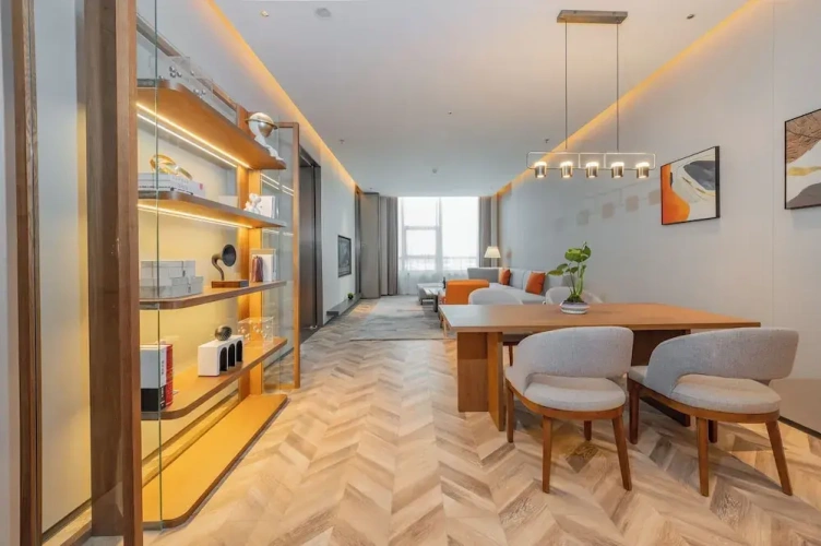 Double Suite