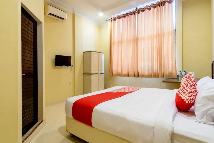 OYO 1307 Star Residence