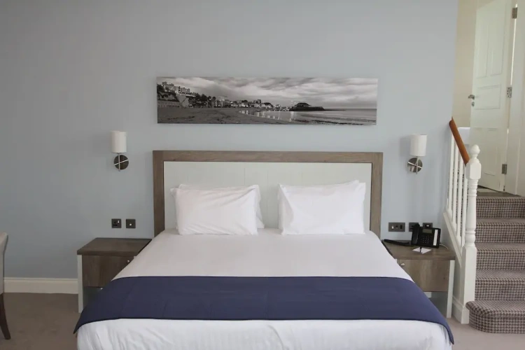 Deluxe Double Suite